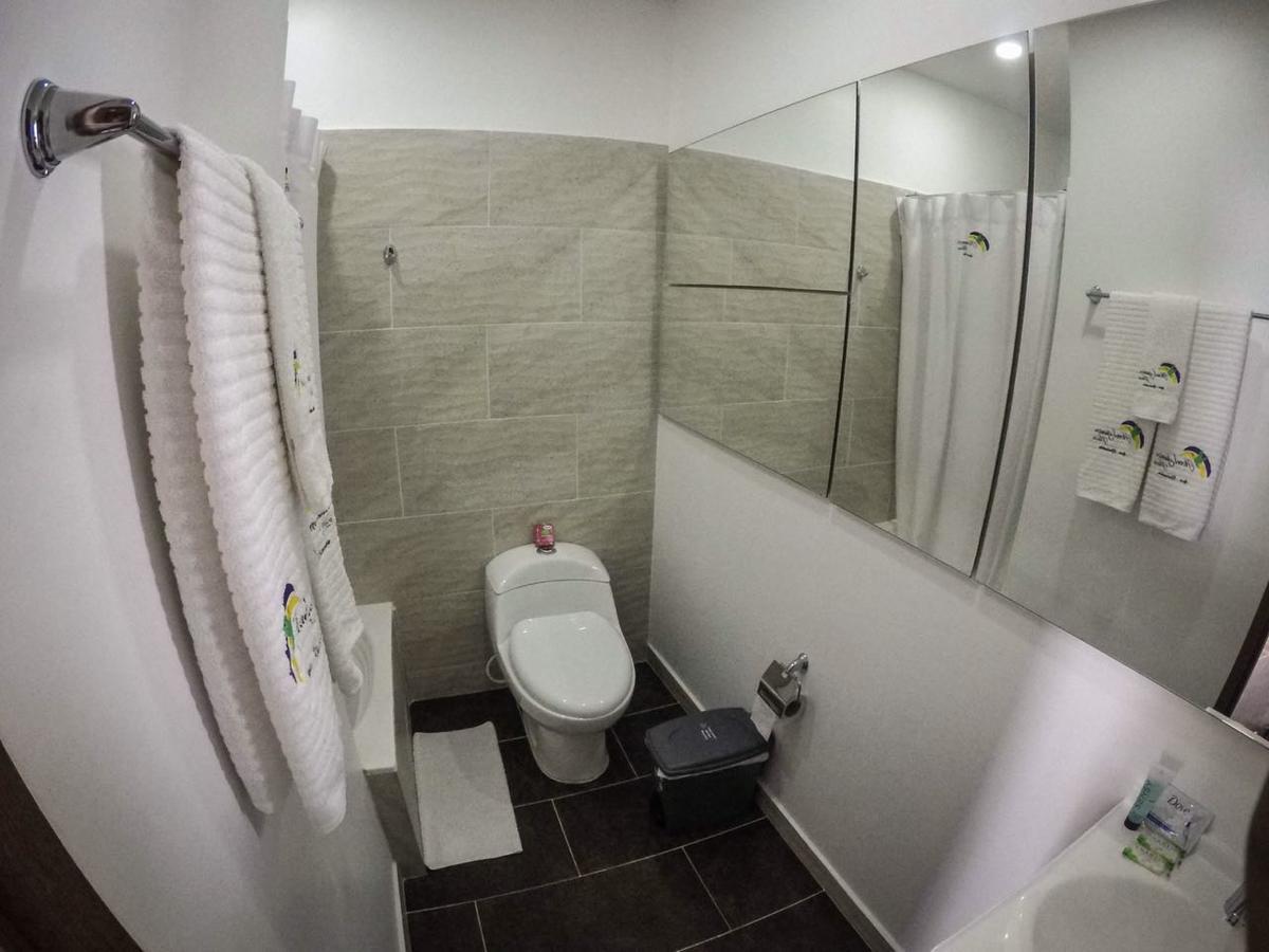 Hotel Junior Plaza Apia ภายนอก รูปภาพ
